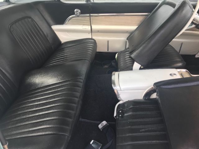 1962 Ford Thunderbird Coupe