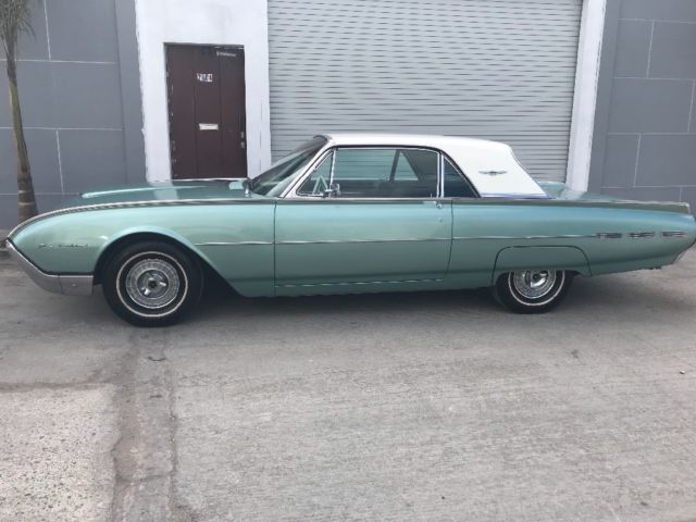 1962 Ford Thunderbird Coupe