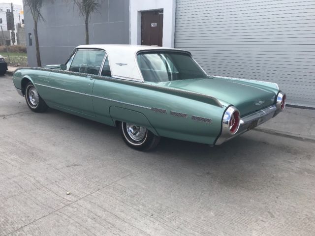 1962 Ford Thunderbird Coupe