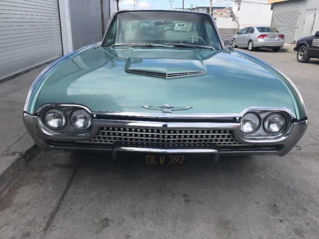 1962 Ford Thunderbird Coupe