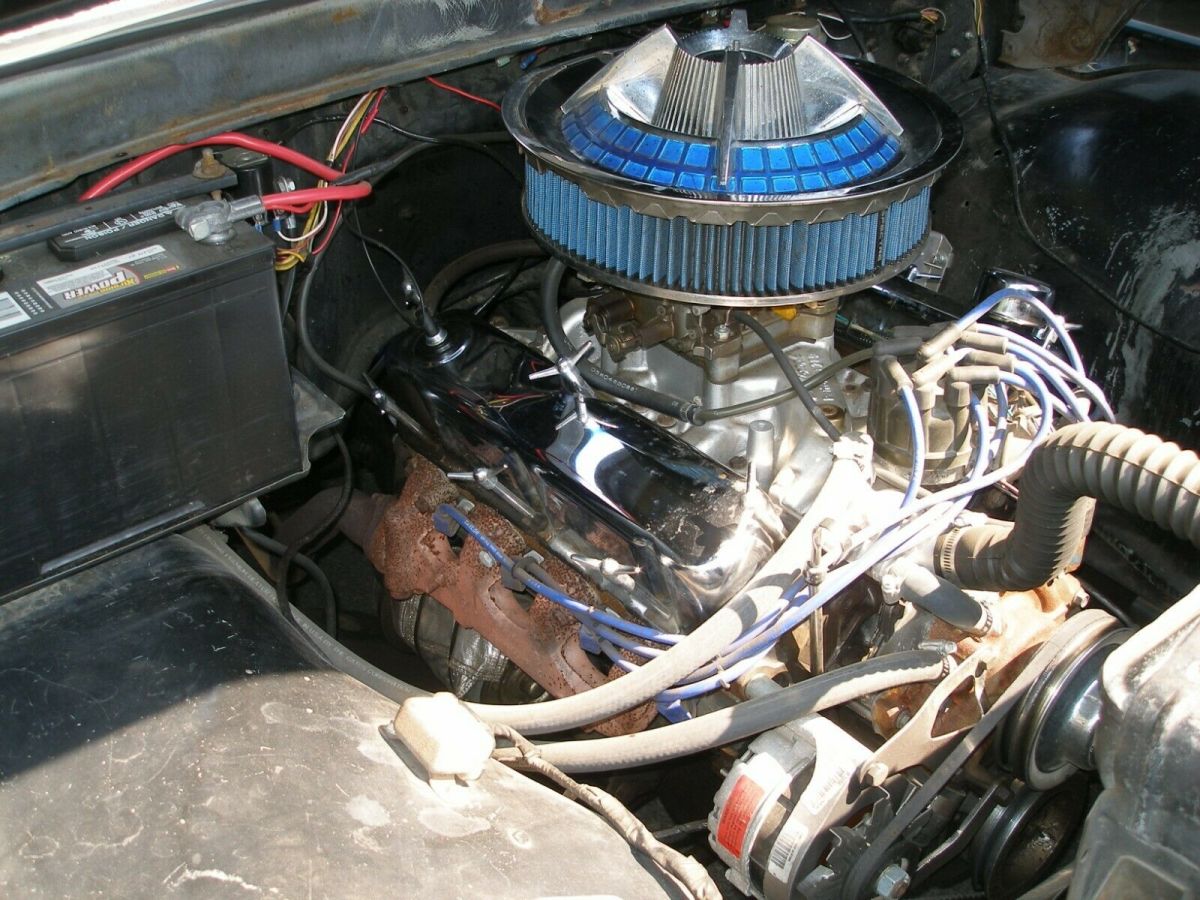 1962 Ford F-100 Standard Cab Pickup