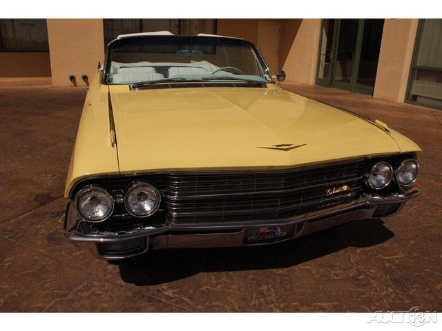 1962 Blue Ford Thunderbird