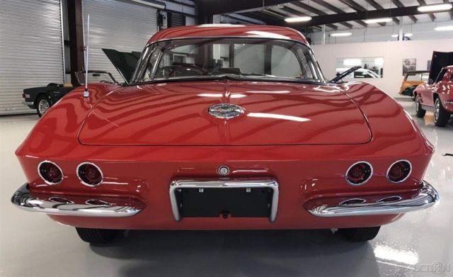 1962 Brown Chevrolet Corvette