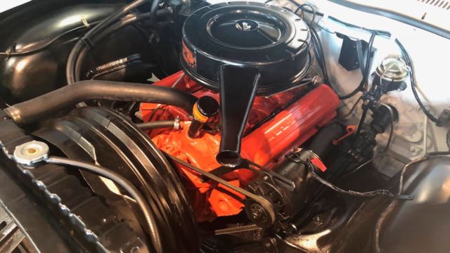 1962 White Chevrolet Impala