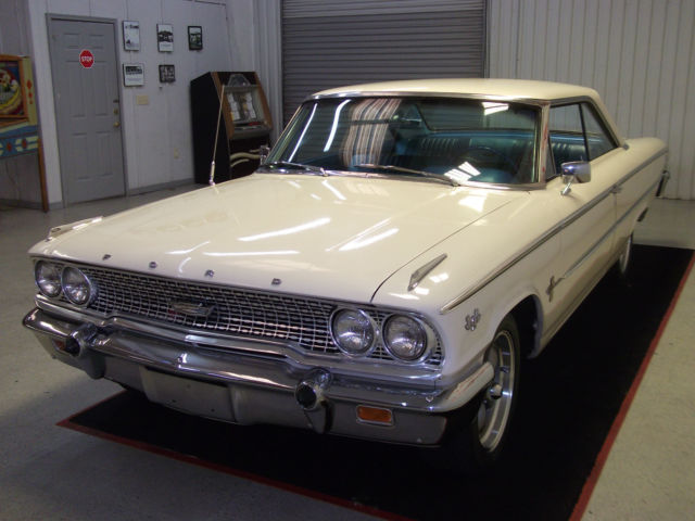 1963 Ford Galaxie
