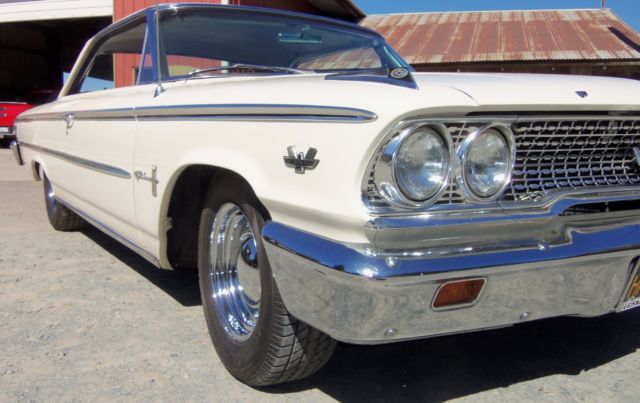 1963 Wimbledon White Ford Galaxie