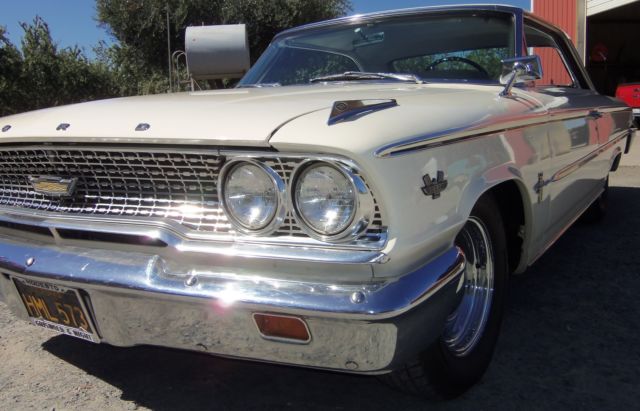 1963 Wimbledon White Ford Galaxie