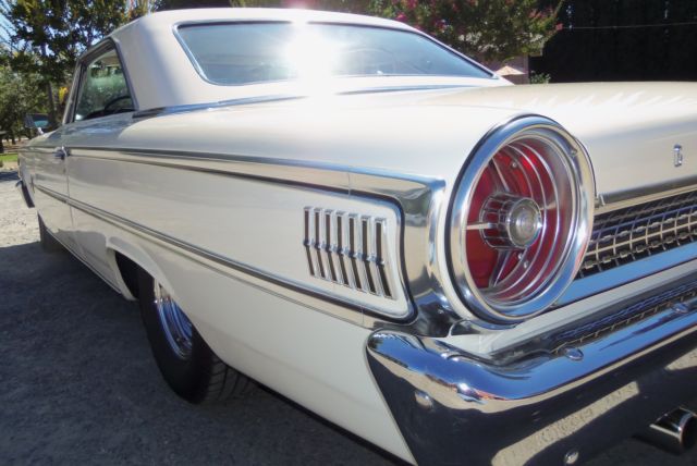 1963 Wimbledon White Ford Galaxie