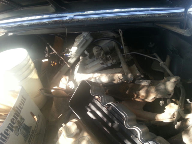 1963 White Mercedes-Benz S-Class Coupe