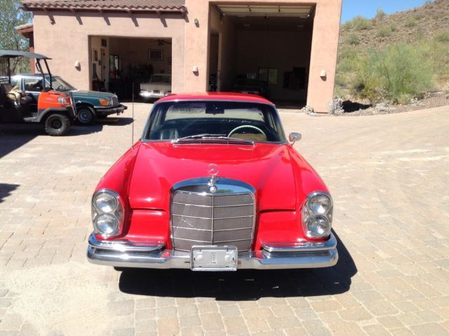 1963 Red Mercedes-Benz S-Class Coupe