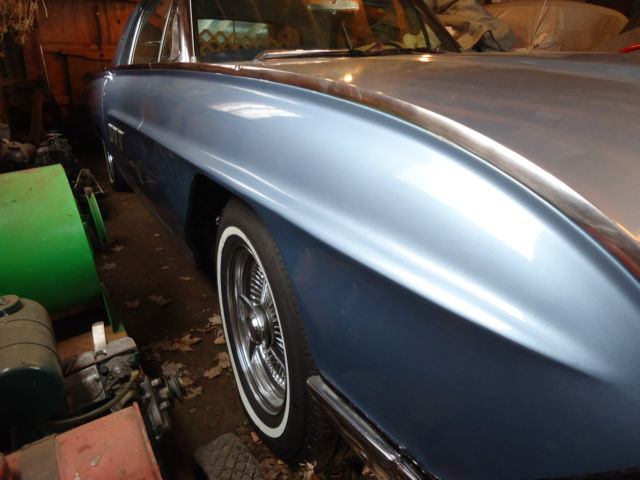 1963 Blue Ford Thunderbird Coupe