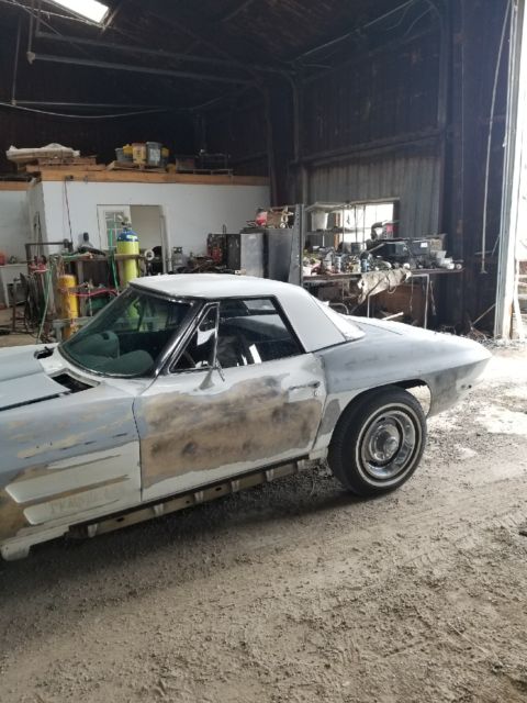 1963 N/A Chevrolet Corvette Convertible