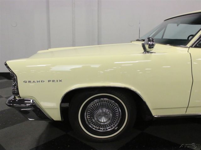 1963 Tan Pontiac Grand Prix
