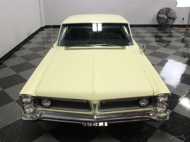 1963 Tan Pontiac Grand Prix