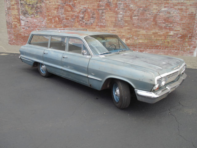 1963 Blue Chevrolet Bel Air/150/210 Wagon