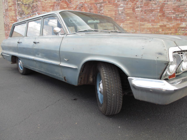 1963 Blue Chevrolet Bel Air/150/210 Wagon