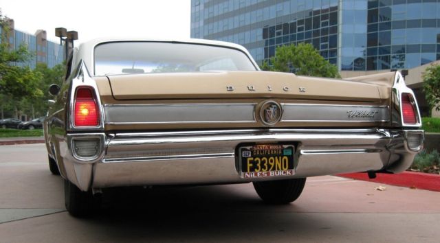 1963 Gold Buick Wildcat Coupe