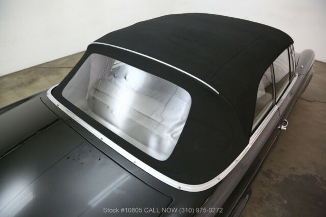 1963 Black Mercedes-Benz 220SE