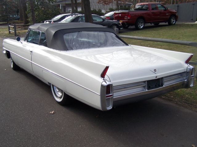 1963 WHITE Cadillac DeVille Convertible