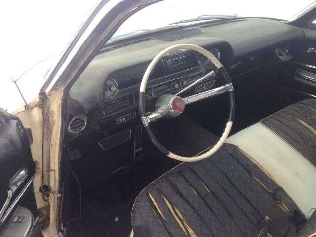 1963 White Cadillac DeVille