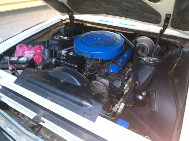 1963 Ford Thunderbird