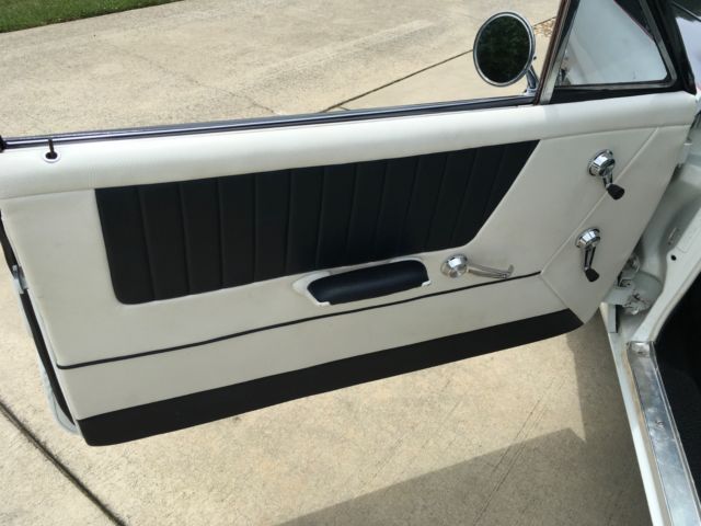 1963 White Chevrolet Impala