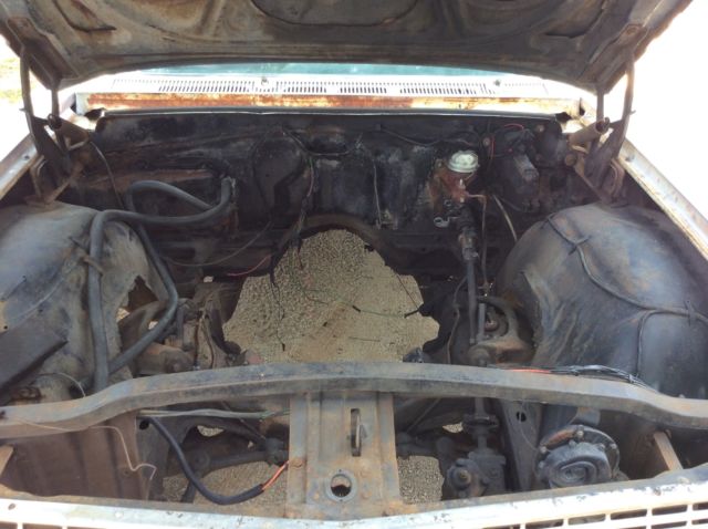 1963 White Chevrolet Impala 4dr sedan