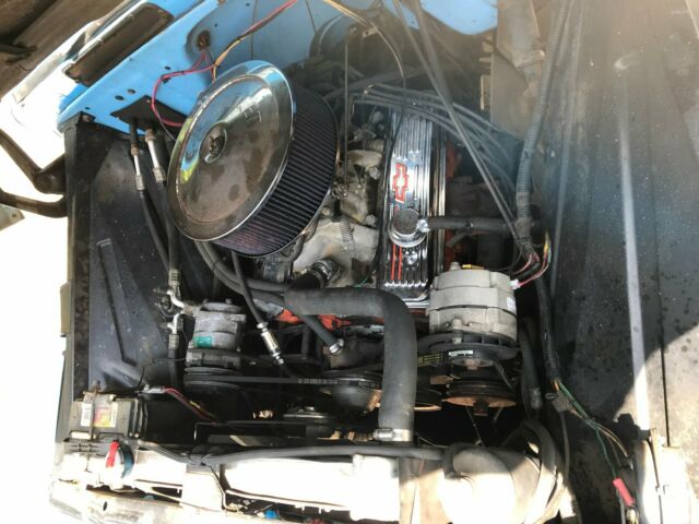 1963 light blue Chevrolet C-10 Standard Cab Pickup