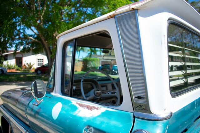 1963 Green Chevrolet C-10 Long bed