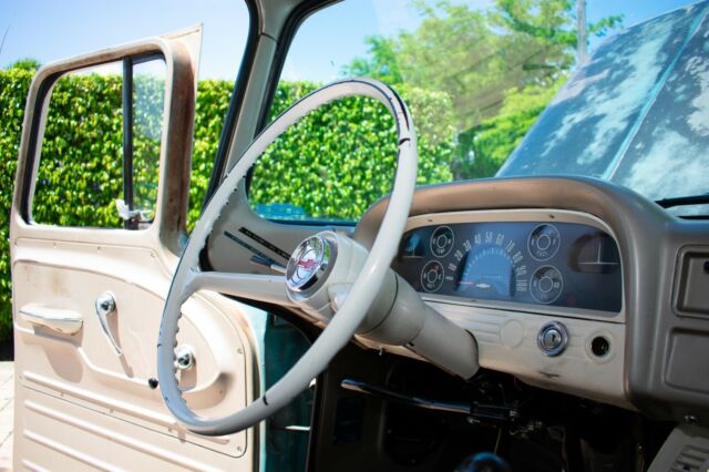 1963 Green Chevrolet C-10 Long bed