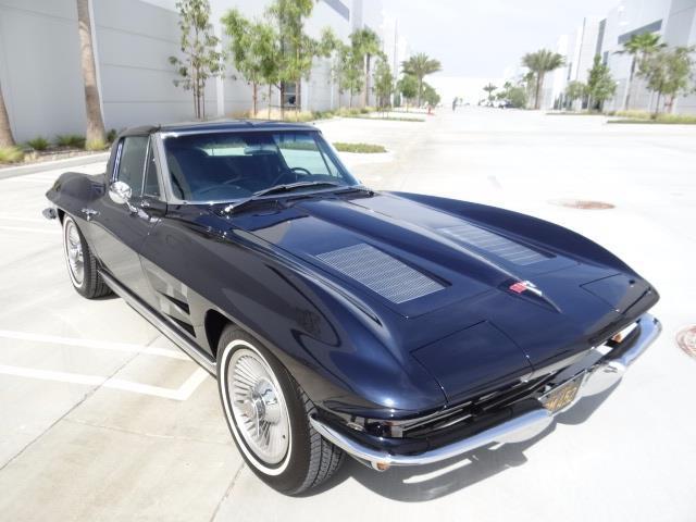 1963 Blue Chevrolet Corvette --