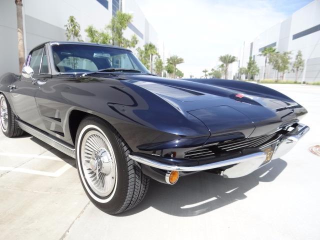 1963 Blue Chevrolet Corvette --