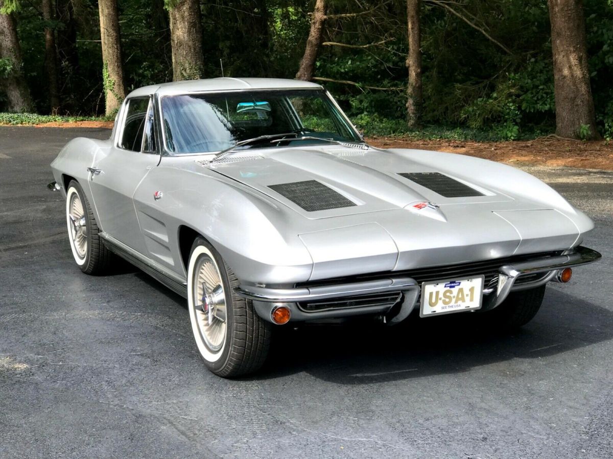 1963 Silver Chevrolet Corvette Coupe