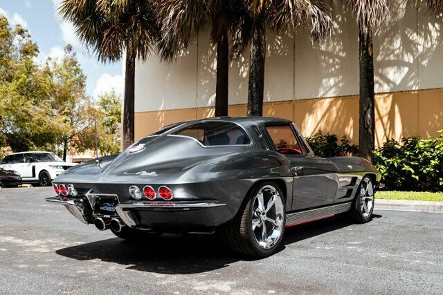1963 Gray Chevrolet Corvette --