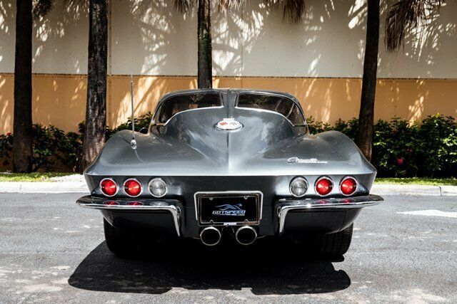 1963 Gray Chevrolet Corvette --