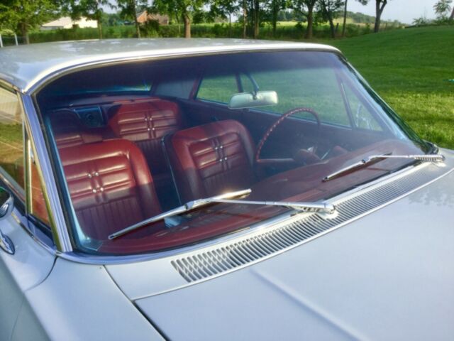 1963 White Chevrolet Impala Coupe