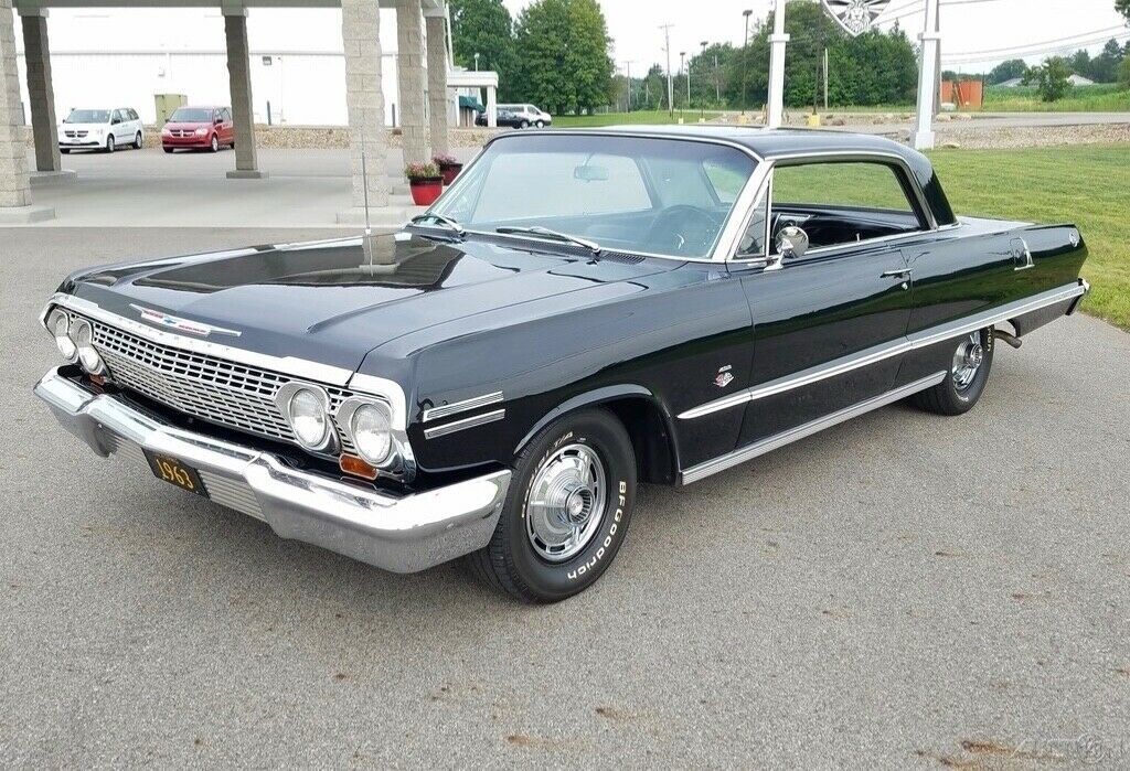 1963 Black Chevrolet Impala Sedan
