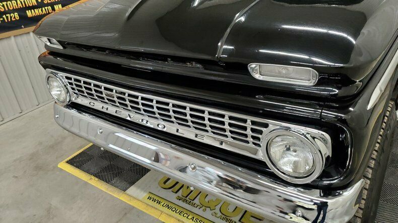 1963 Black Chevrolet K-10 Pickup (Truck)