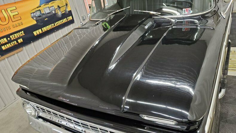 1963 Black Chevrolet K-10 Pickup (Truck)