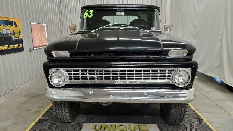 1963 Black Chevrolet K-10 Pickup (Truck)