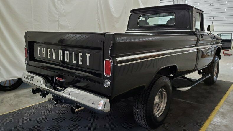 1963 Black Chevrolet K-10 Pickup (Truck)