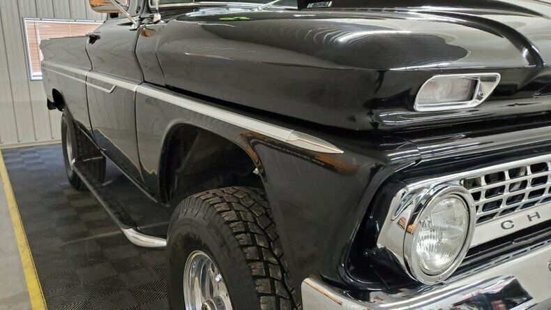 1963 Black Chevrolet K-10 Pickup (Truck)