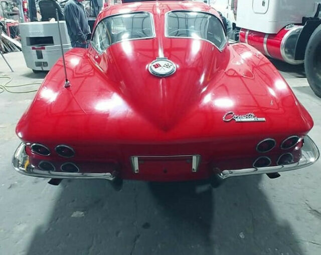 1963 Chevrolet Corvette split window