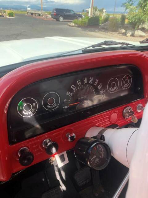 1963 White Chevrolet C-10 Cab & Chassis