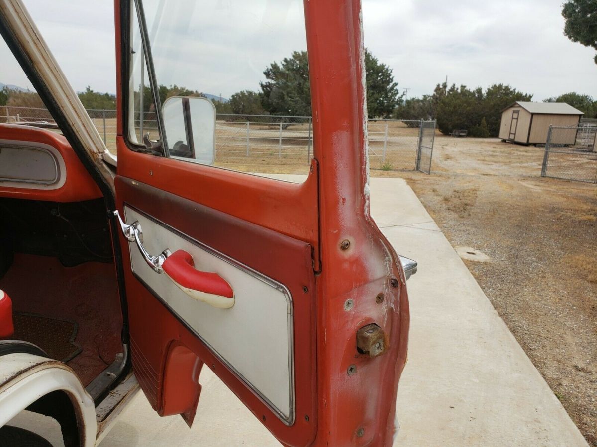 1963 White Chevrolet Corvair Van