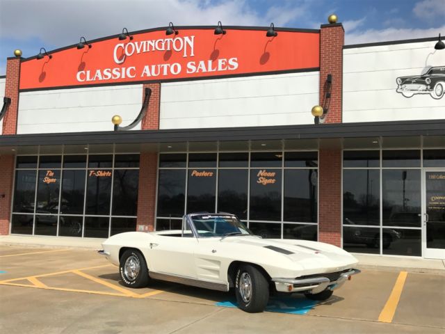 1963 White Chevrolet Corvette Convertible
