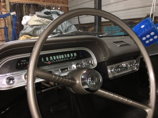 1963 CHAMPAGNE Chevrolet Corvair Coupe