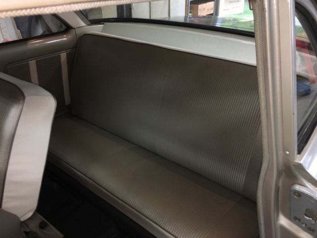 1963 CHAMPAGNE Chevrolet Corvair Coupe
