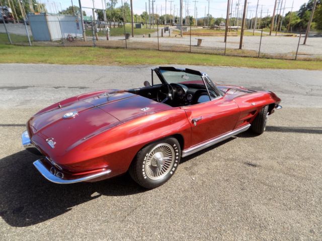 1963 Red Chevrolet Corvette CONVERTIBLE