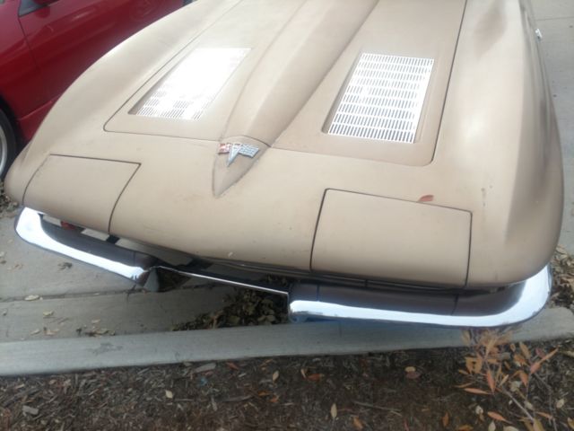 1963 Gold Chevrolet Corvette Coupe